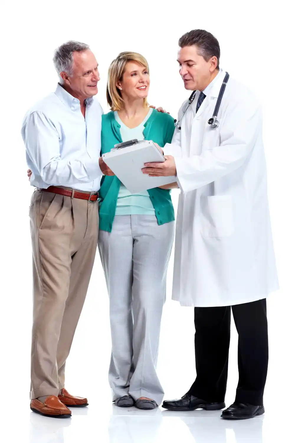 what-to-expect-for-patients-doctor-with-patients-explaining Doctor Talking to Man and Woman