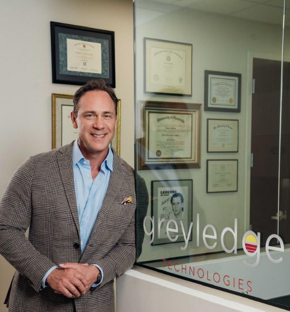 Dr David Karli